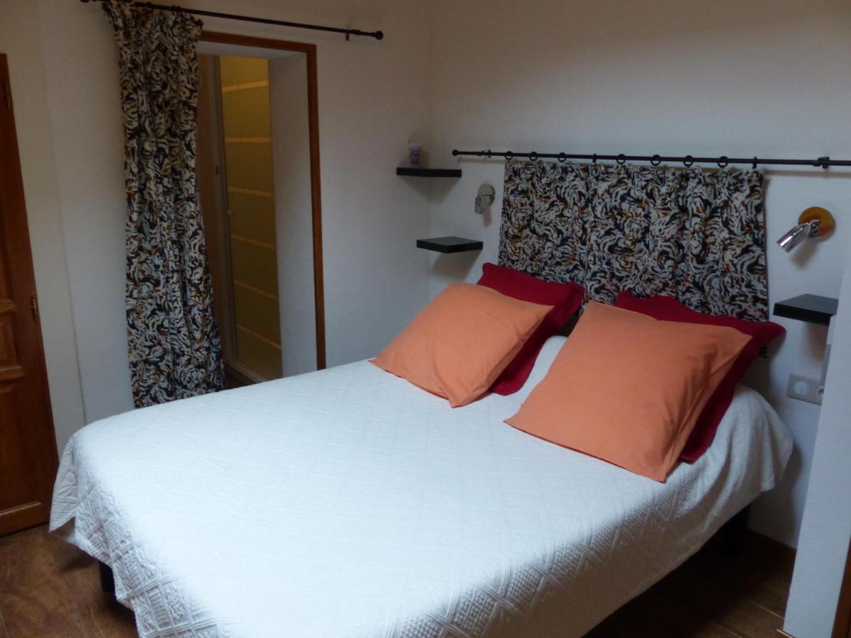 Chez Tiane Puy De Dome Bed and Breakfast Saint-Flour  Eksteriør billede